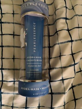Pearlessence Hydra-Mask + Moisturizer — Blue Hydrating Mask